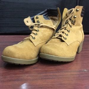 Charlotte Russe Timberlands